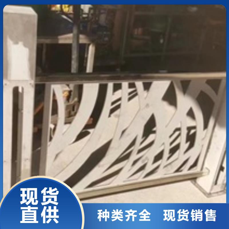 3立柱橋梁防撞護(hù)欄現(xiàn)貨銷售海量現(xiàn)貨直銷