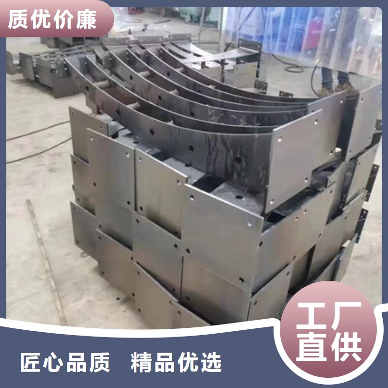 婁底護(hù)欄鋼板立柱歡迎來廠考察
