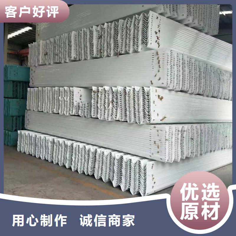 護(hù)欄市政護(hù)欄放心選購(gòu)當(dāng)?shù)厣a(chǎn)商