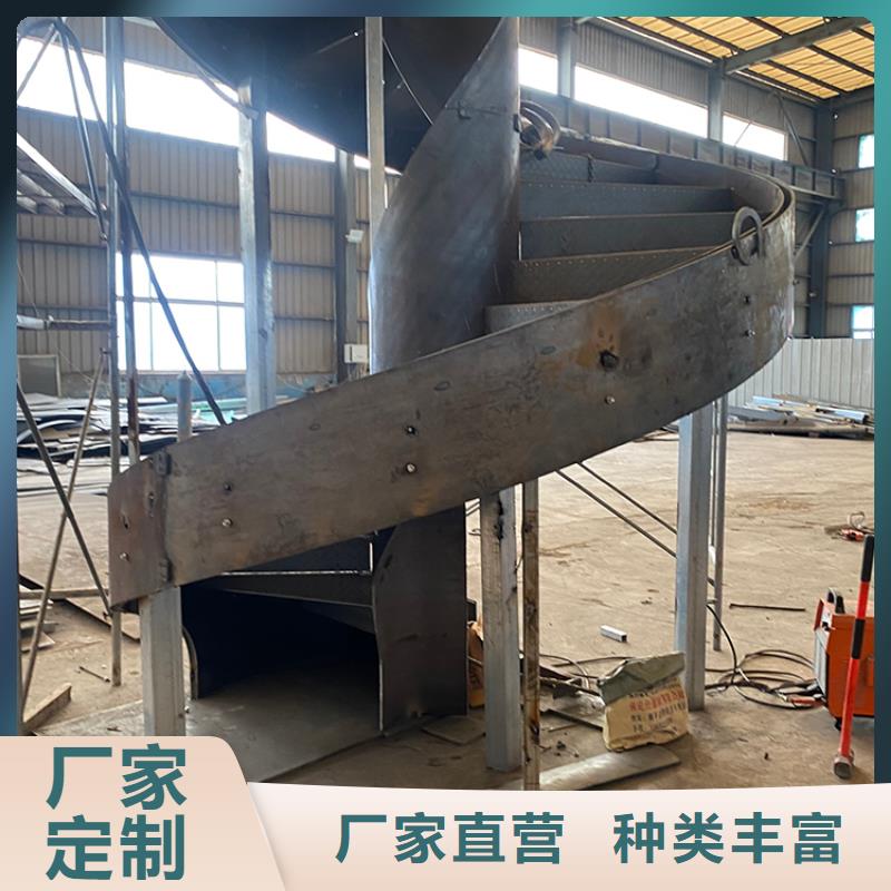 鐵藝旋轉(zhuǎn)樓梯質(zhì)量可靠保質(zhì)保量