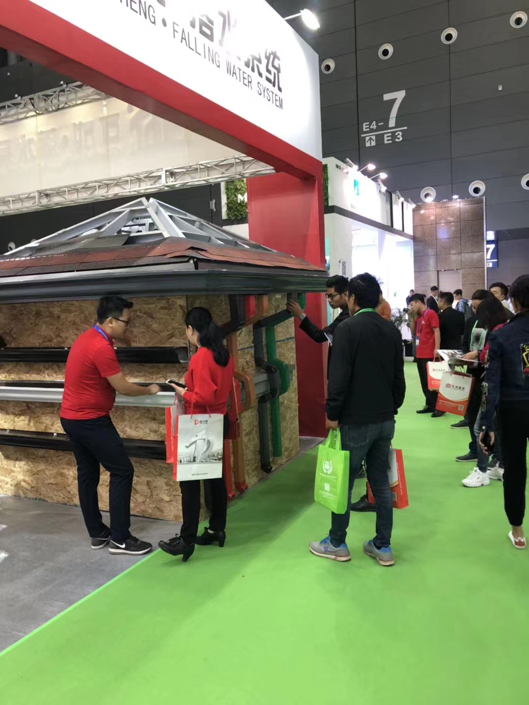 彩鋁滴水槽本地廠家源頭廠家量大價優(yōu)