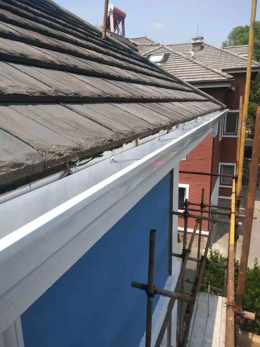 彩鋁成品檐槽批發價
