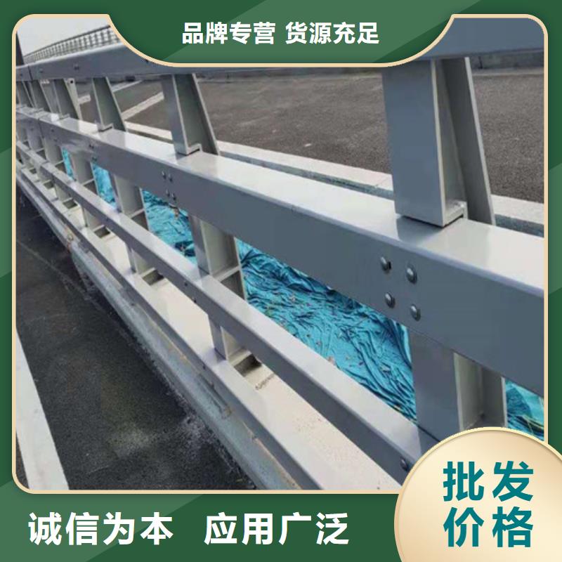 優(yōu)選：防撞道路護欄供貨商產(chǎn)地工廠