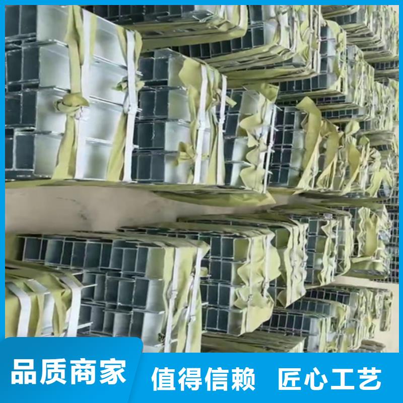 專業銷售Gr-A-4E波形護欄-現貨供應不斷創新