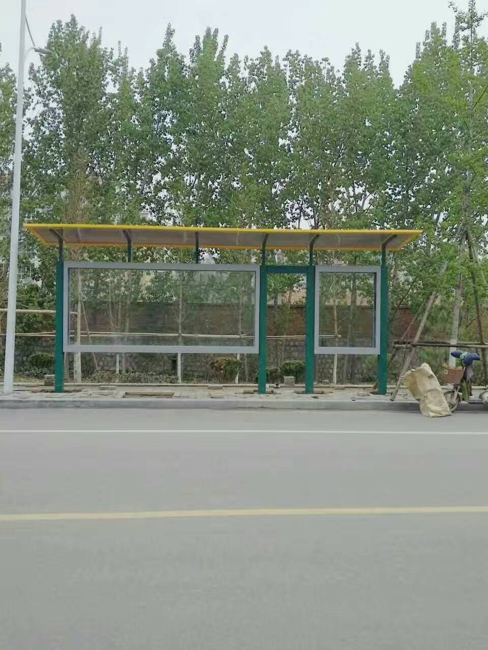 公交站臺【社區公示欄】源頭廠源頭貨