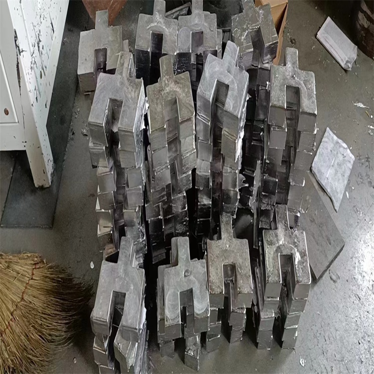 供應鉛零件的經銷商