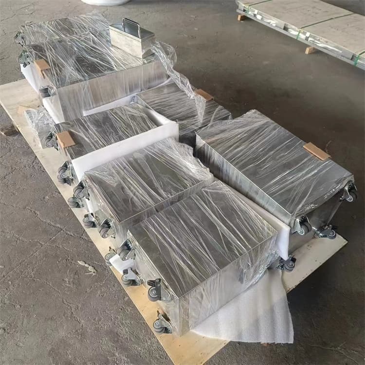 不锈钢体铅箱实业厂家