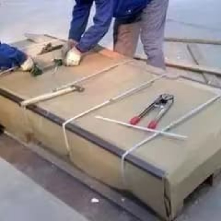 鉛門拒絕中間商
