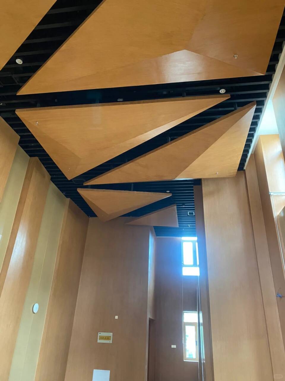 生態復古木紋漆施工廠家