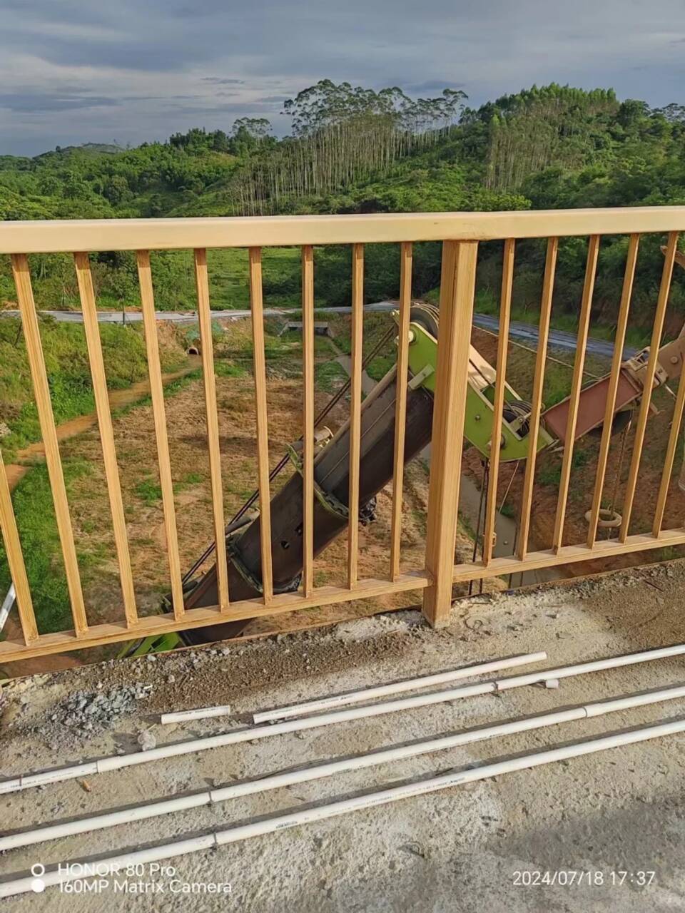 廊架長廊木紋漆施工廠家#不銹鋼#長廊花架#廊架護欄