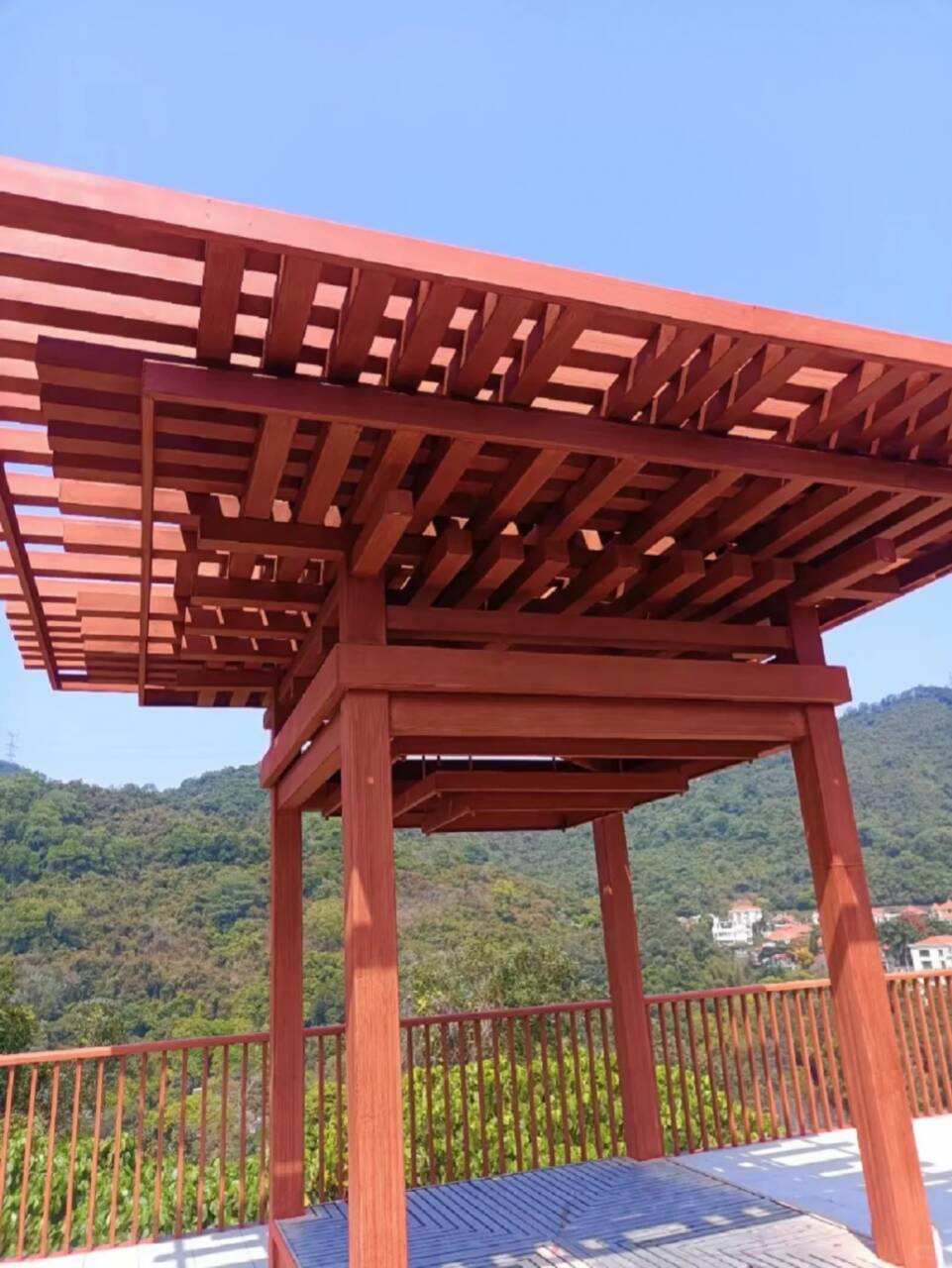 屯昌縣廊架護欄木紋漆，鋼結構仿木紋漆，仿古木紋漆批發施工