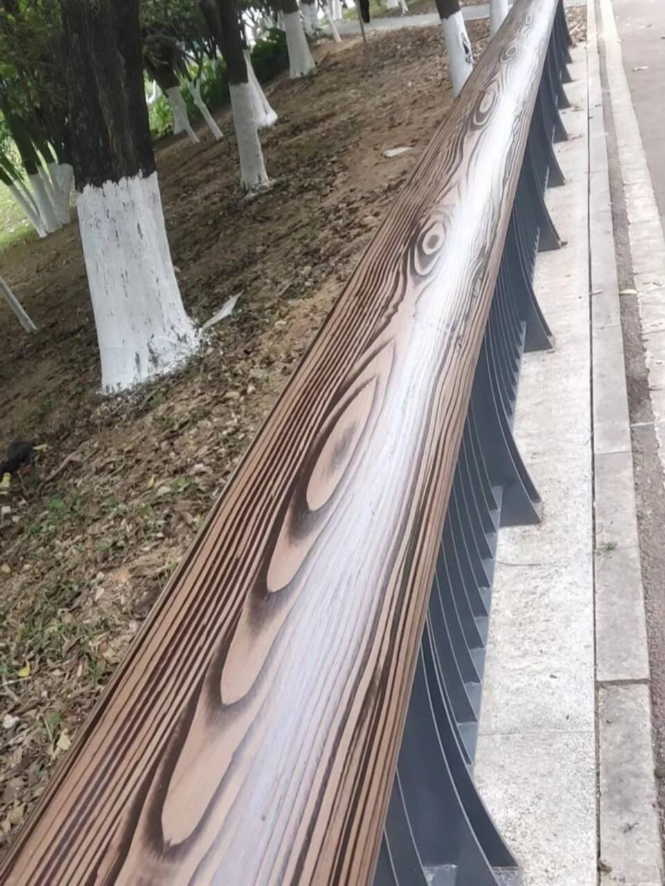 廊架長廊木紋漆，鋼結構金屬面木紋漆，仿木紋漆施工多少錢