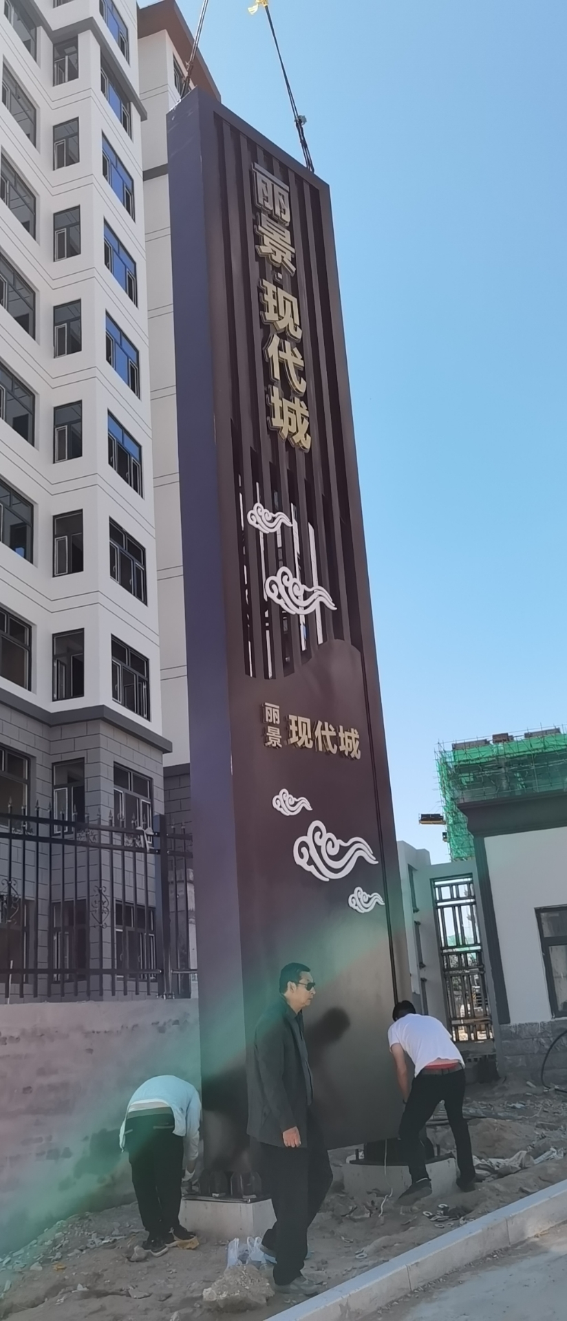 精神堡壘_公交站臺好貨采購口碑好實力強