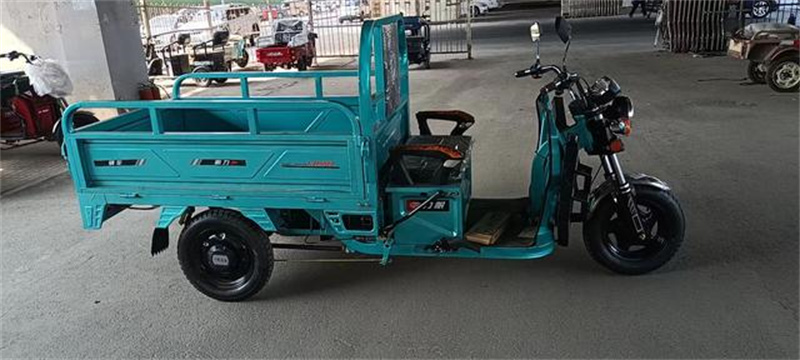 礦用三輪車廠家供貨商大廠家實力看得見