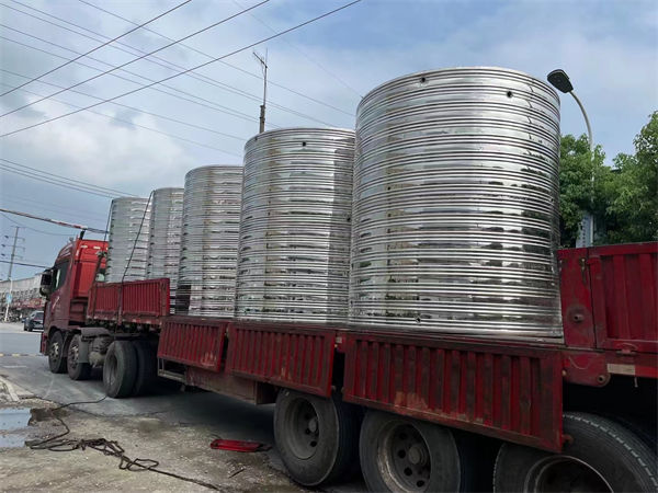 水箱銹鋼水箱廠家嚴格把控質量設計合理