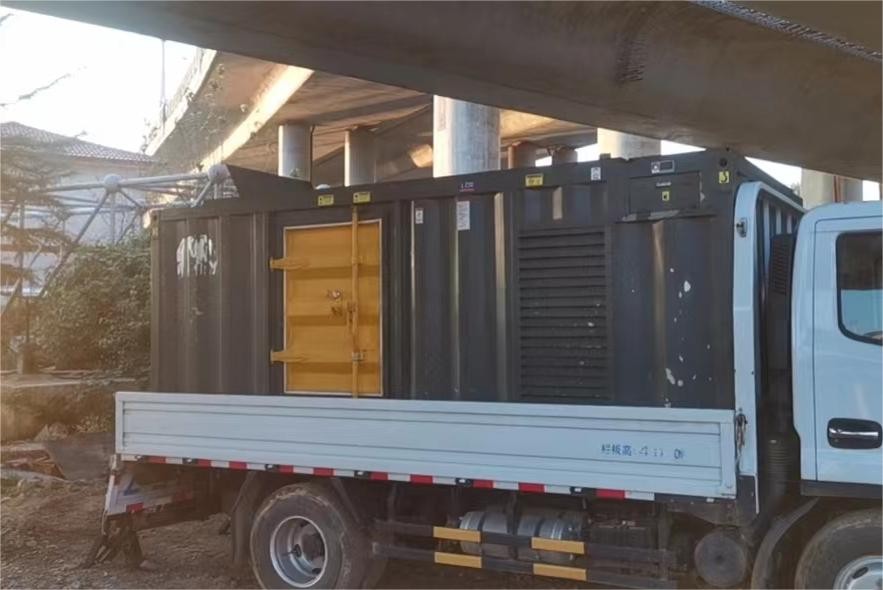 【200KW發電機出租租賃400KW發電機電纜線出租UPS電源出租】120KW發電車租賃團隊