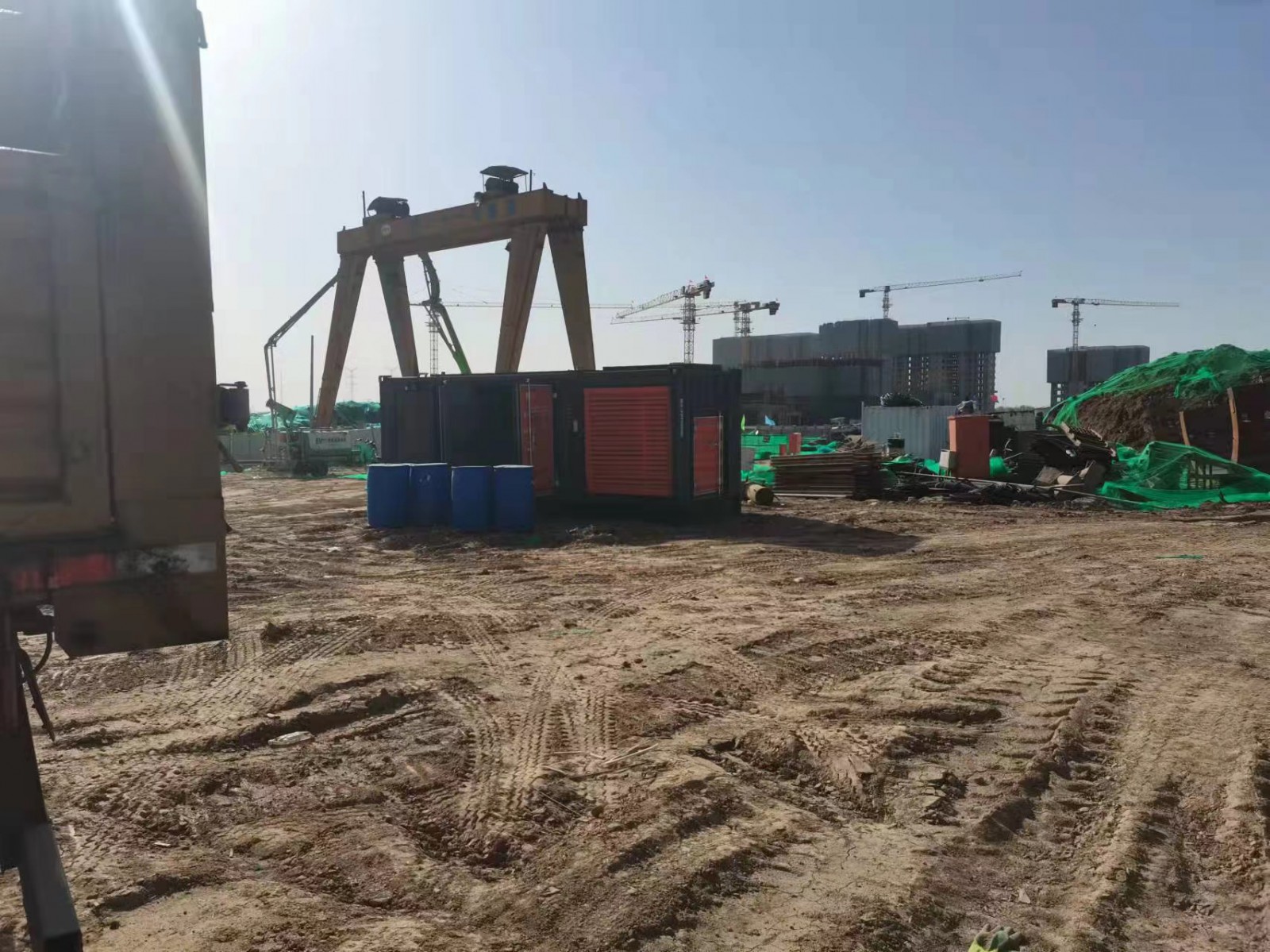200KW發(fā)電機(jī)出租租賃400KW發(fā)電機(jī)電纜線出租UPS電源出租工程建設(shè)發(fā)電機(jī)租賃多年經(jīng)驗(yàn)
