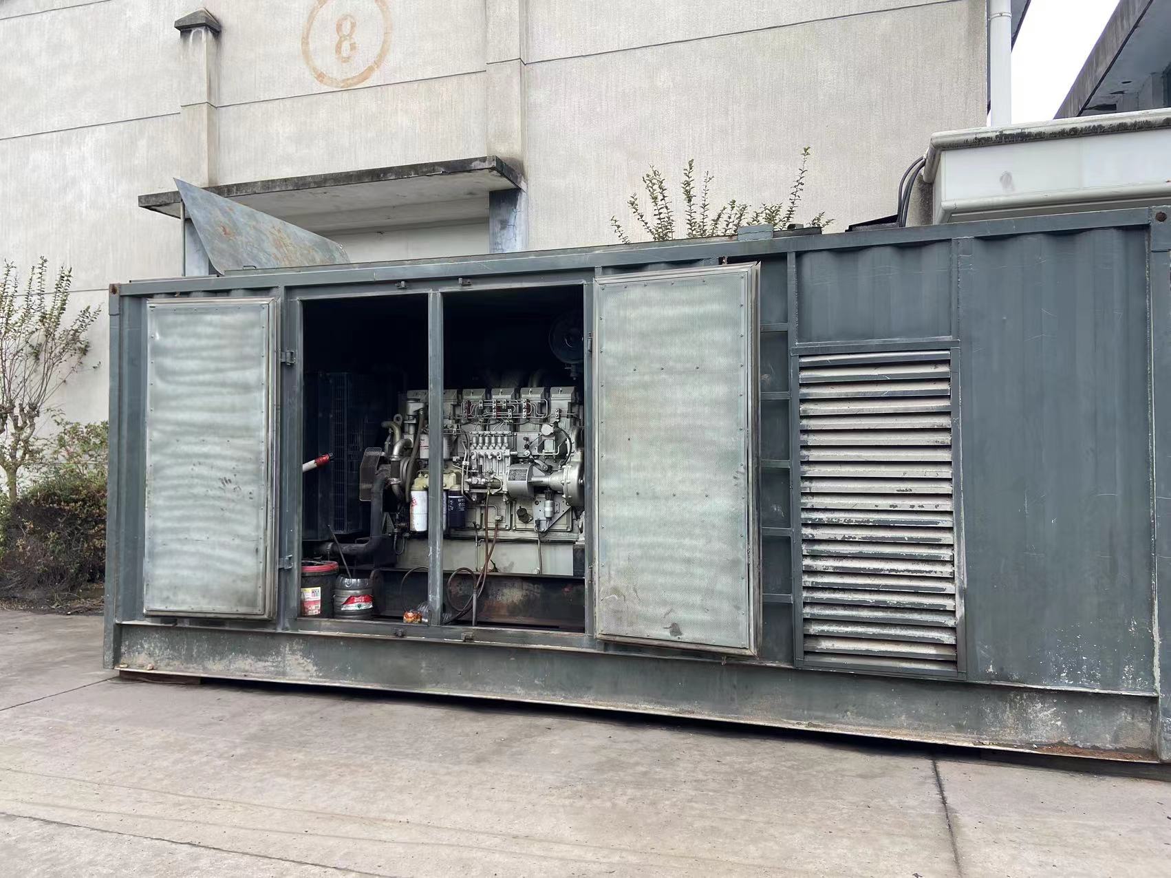 附近租賃1000KW發(fā)電機/電纜線出租/臨時電源