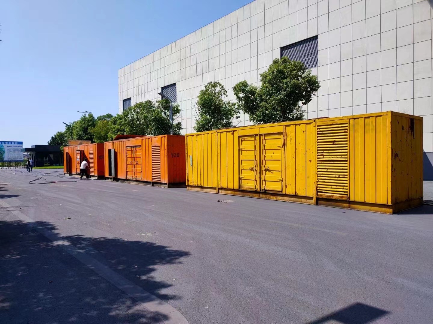 200KW发电机出租租赁400KW发电机电缆线出租UPS电源出租_附近发电机出租厂家技术可靠