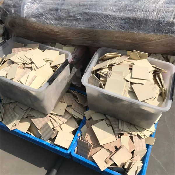 氧化鋯氧化鋁太陽能光伏板回收實力雄厚看貨報價