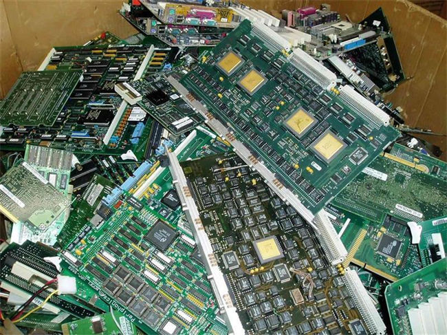 led显示屏上面回收