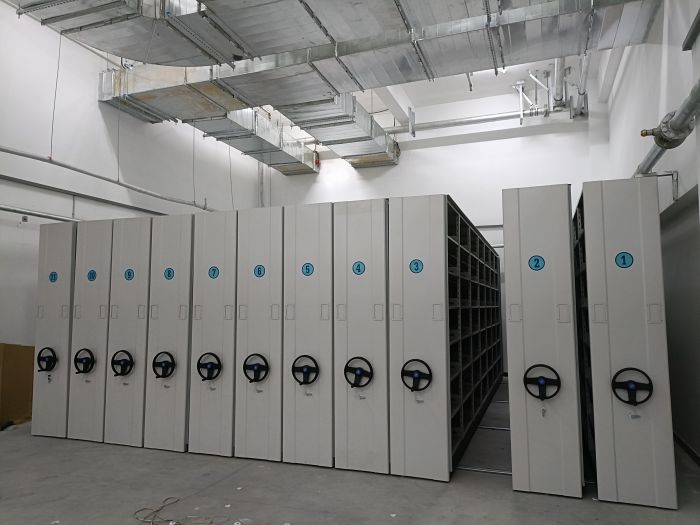 廠家分享實現盈利的早期秘訣【世曄】檔案室電動密集架