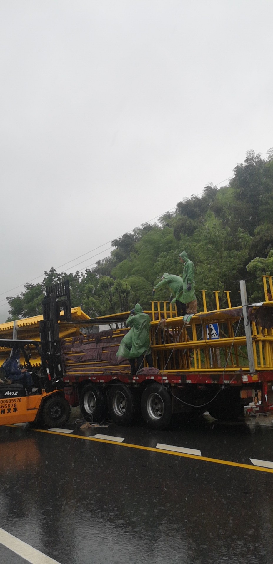 語音報站公交站臺候車亭免費拿樣廠家售后完善