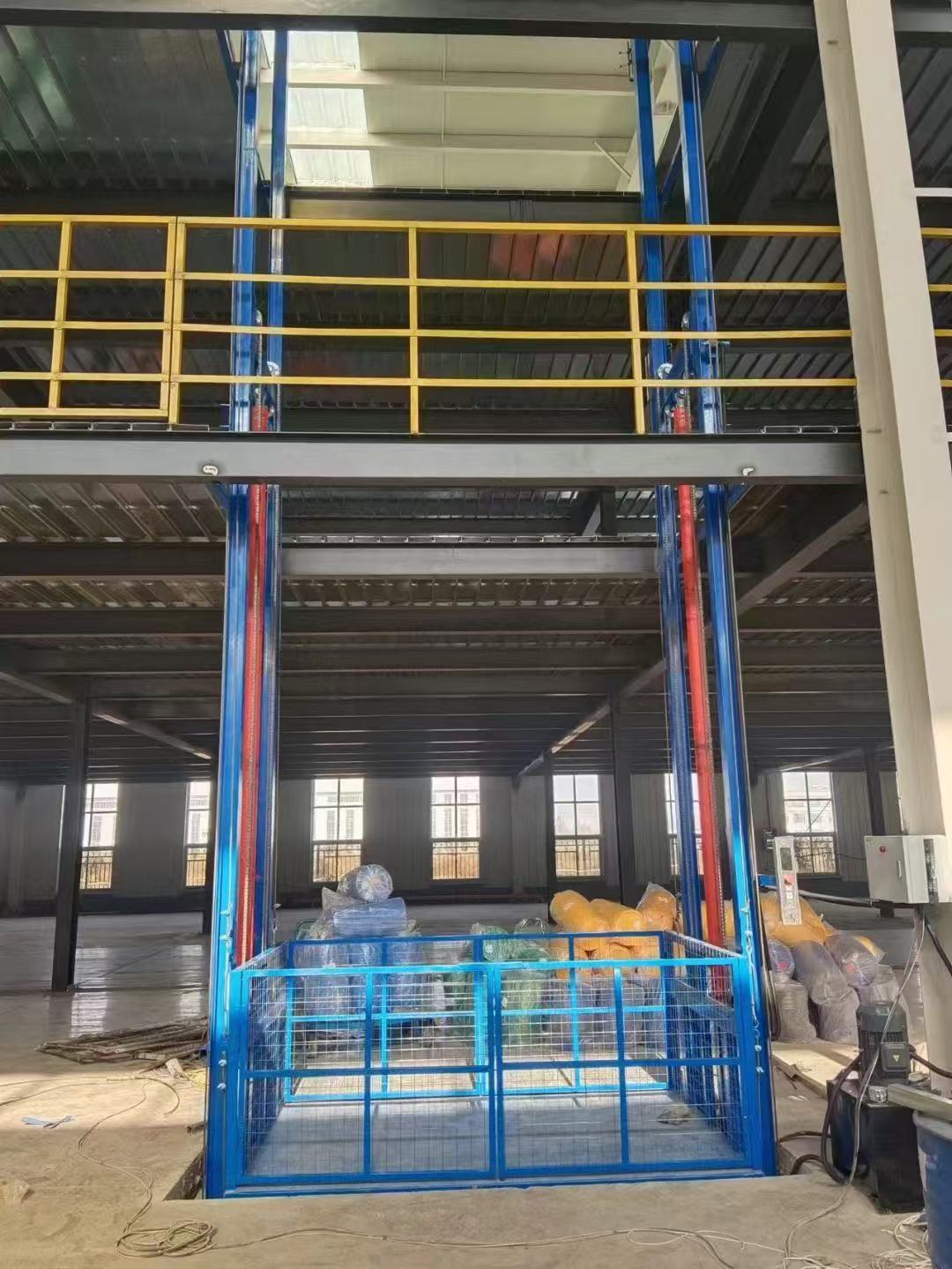 3噸導軌式升降機訂制根據要求定制