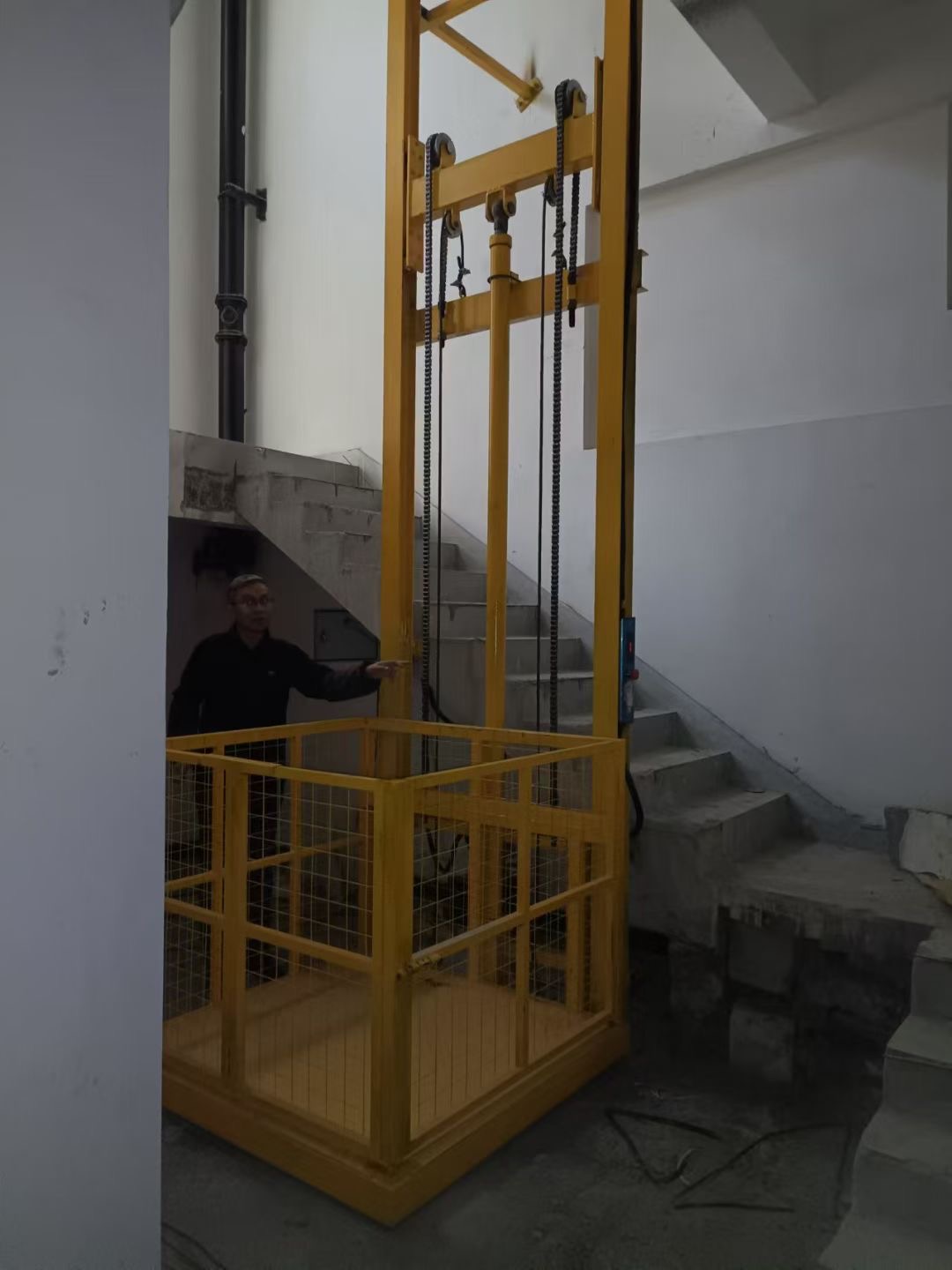 自行剪叉升降機購買從廠家買售后有保障