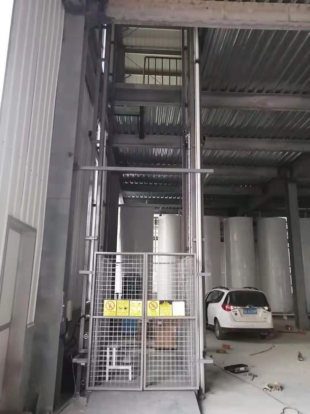 1噸導軌升降機報價